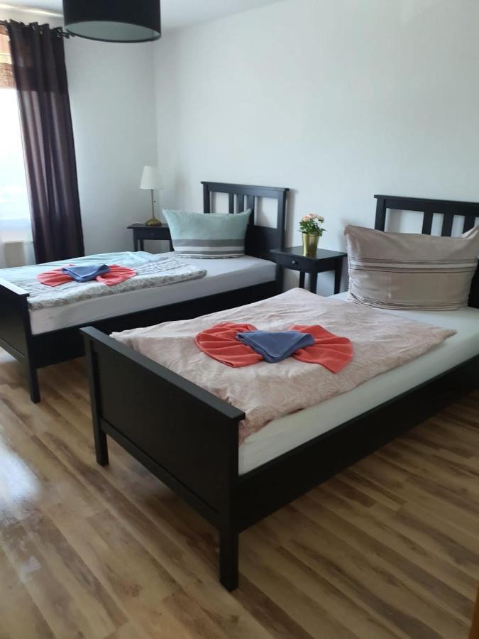 Mikra Homes24 In ツウィッカウ エクステリア 写真
